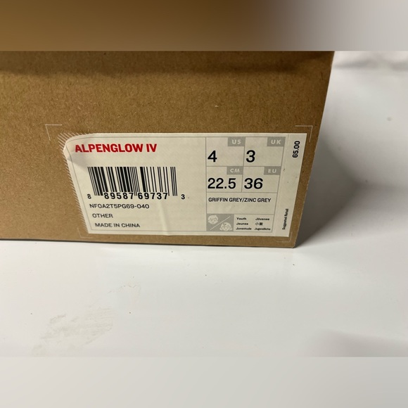 The North Face Alpenglow IV Winter Youth Kids Snow Boots TNF size 4 - Picture 7 of 7